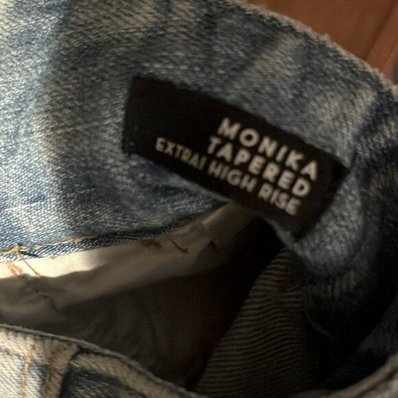 Veronica Beard Monika Extra High Waist Tapered Jean 25 Light Wash Ankle Pleated - Picture 8 of 8